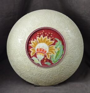 Cameo Bouquet - © Stephanie Barken - Glazed ceramic, dimensional glaze - 18 in diam. - 400