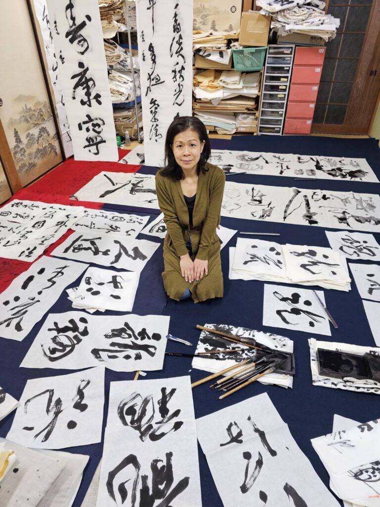 Kaori Ishijima in the Studio